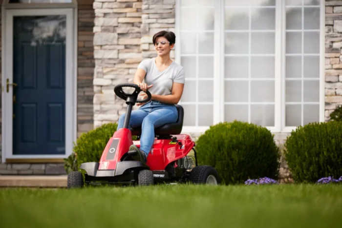 TROY-BILT Tondeuse autoportée Minirider ramassage intégré TB 76T-R, 76CM – Image 3