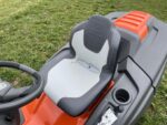 Tondeuse autoportée Husqvarna TC 242 TX – Image 2