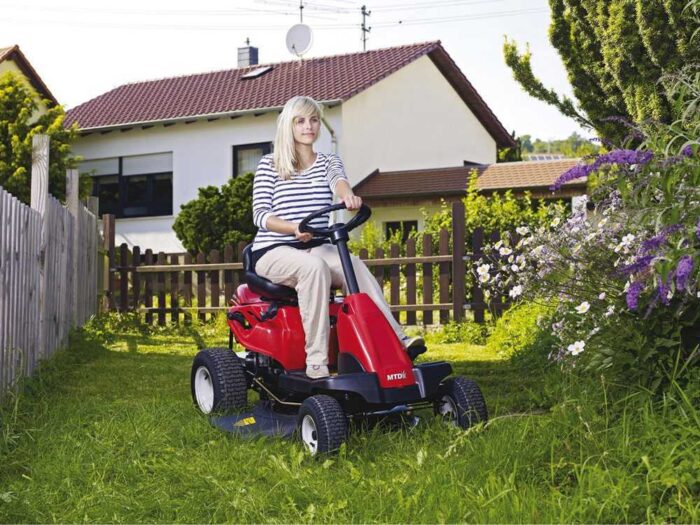 Tondeuse autoportée mini rider MTD 76 SDE – Image 2